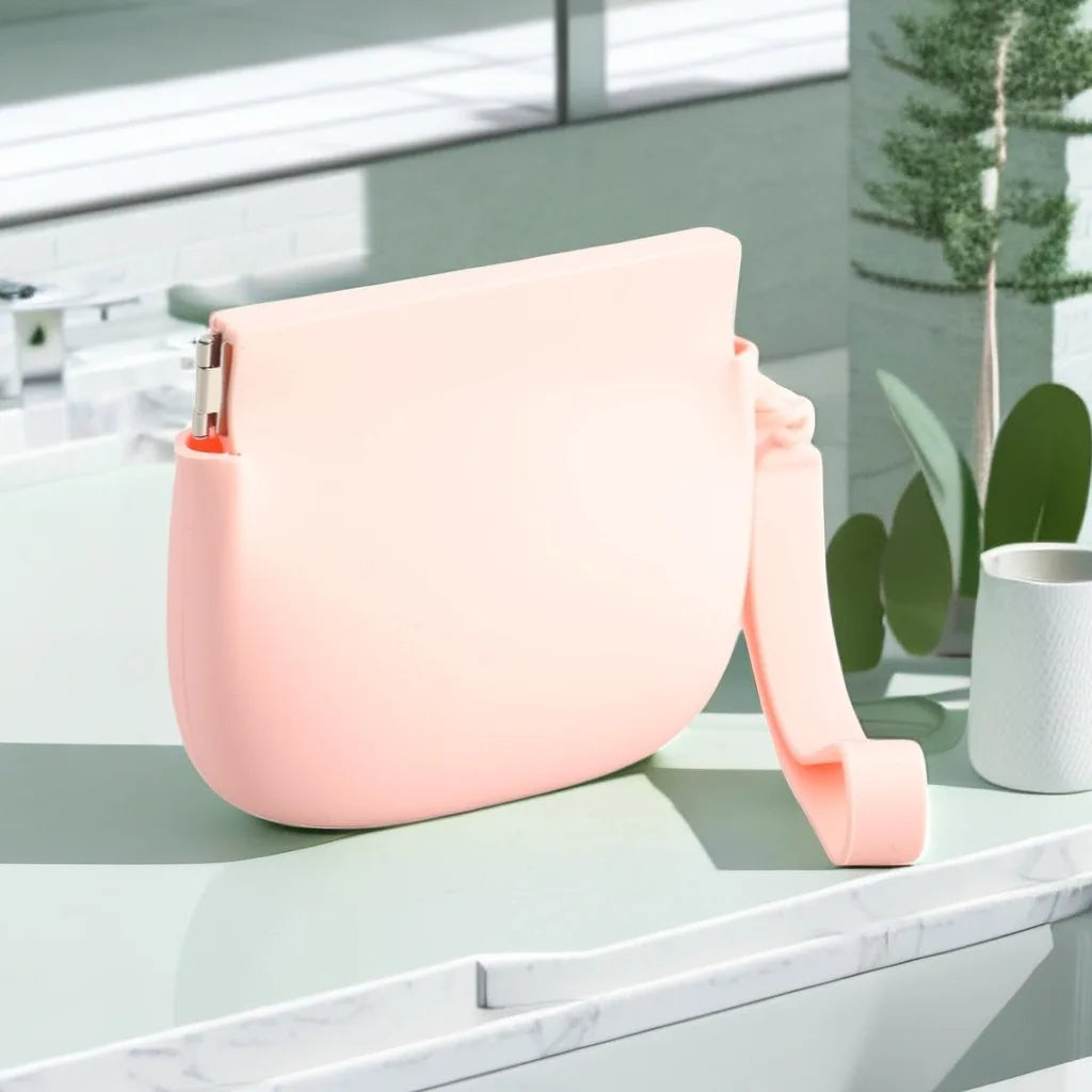 Silicone Dog Treat Bag Mini Portable Pet Snack Pouch with Auto Close Feature Dog Treat Pouch Pocket for Travel or Outdoor Use